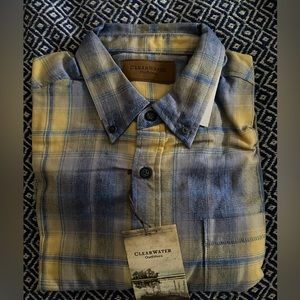 Clearwater Outfitters Men’s Long Sleeve Button Down Shirt